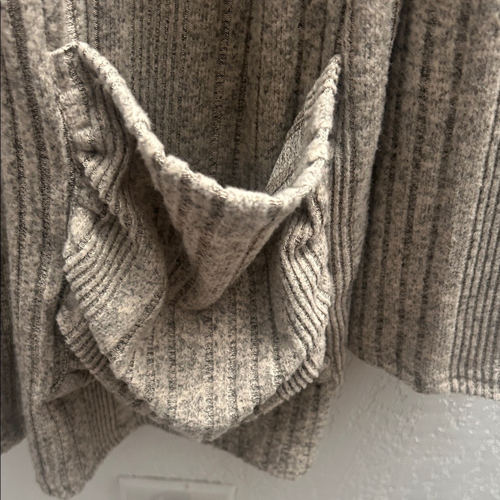 42. GC Collection Taupe Ribbed Open-Front Cardigan with Pockets - Picture 3 of 5